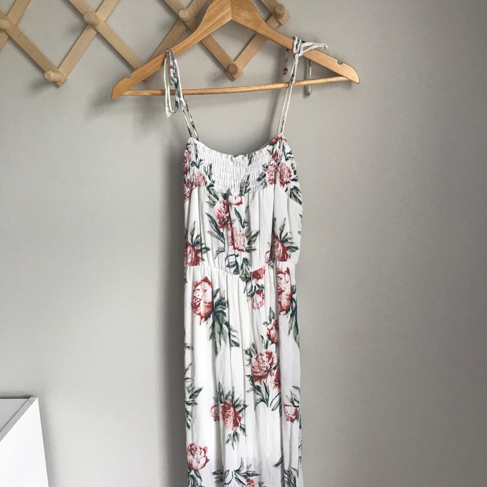White floral maxi skirt
